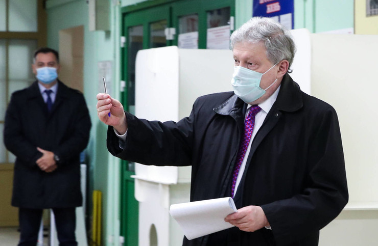 Явлинский попал в больницу сразу после выборов 