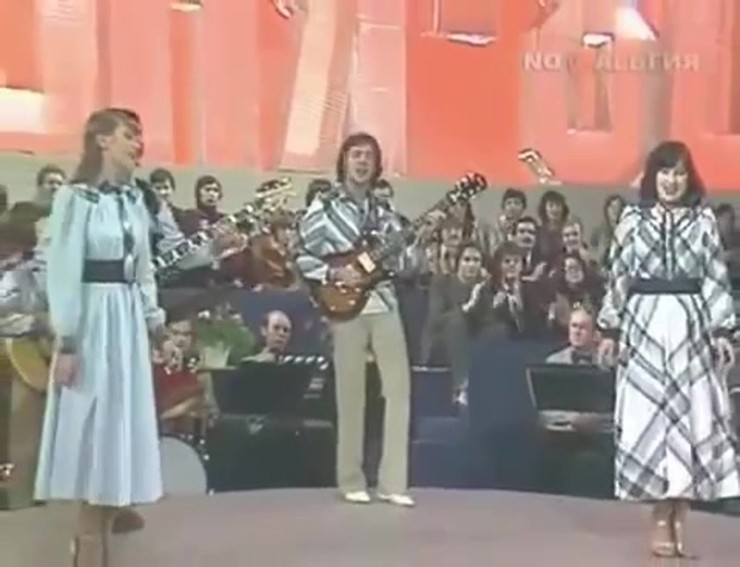 Именно Светлана с Надеждой Дейнеко исполнили хит «Малиновка»